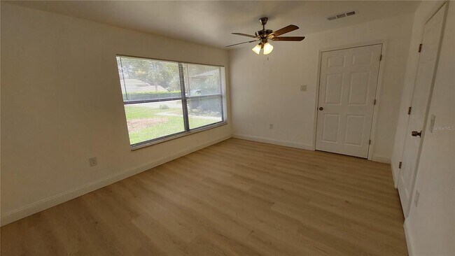 Building Photo - 9700 SW 209th Ct