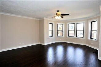 Building Photo - 2 bedroom in Chicago IL 60625