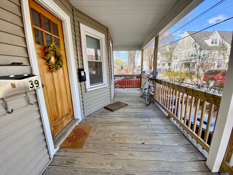 Building Photo - 39 Westford St