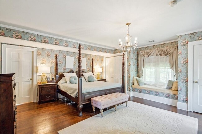 Building Photo - 17 The Intervale