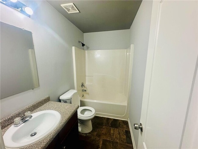 Building Photo - 6078 Oak Bend Ct