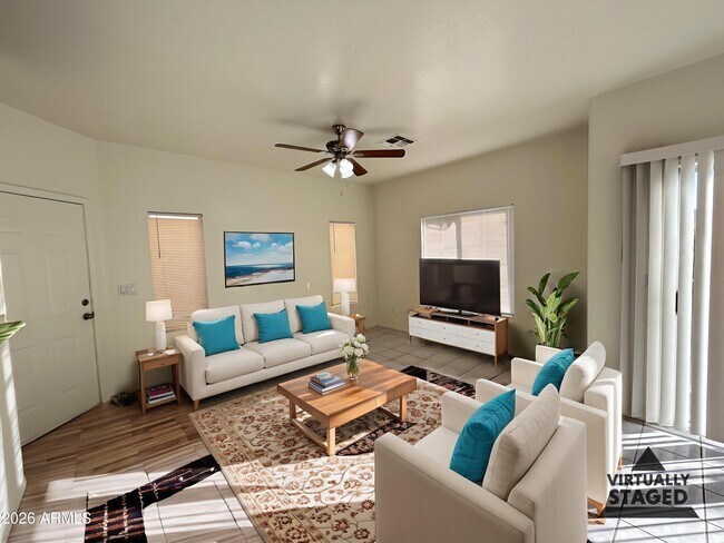 Building Photo - 3809 W Oregon Ave