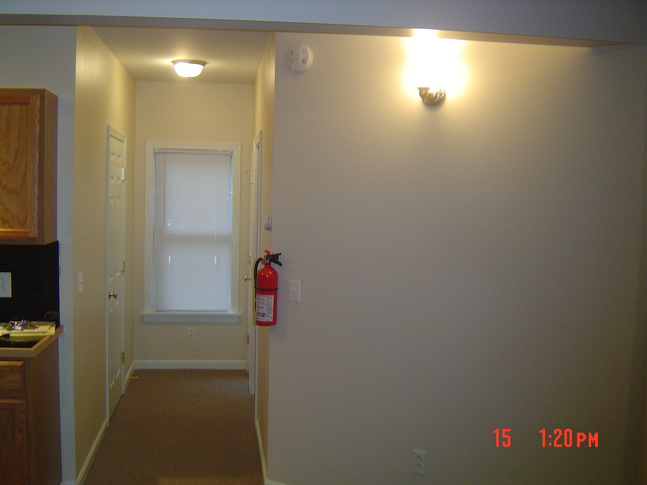Building Photo - 302 Silver St