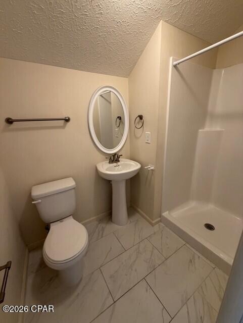 Building Photo - 107 Fernwood St