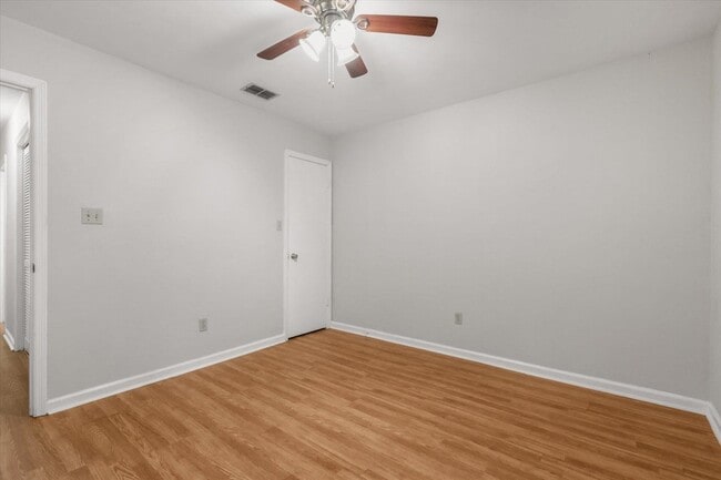 Building Photo - 1181 Brafforton Way