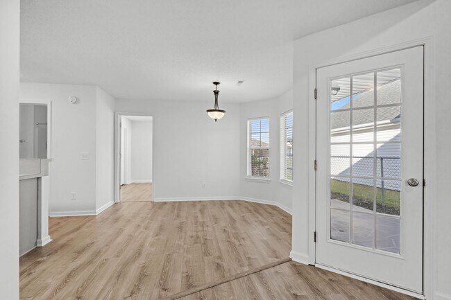 Building Photo - Gorgeous Totally Remodeled 3/3 w/ 2 Car Garage in Surfside-Small Dog Permitted