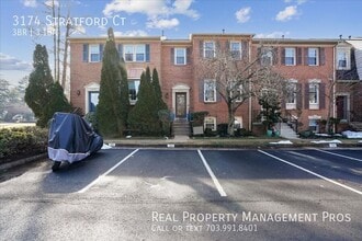 Building Photo - 3174 Stratford Ct