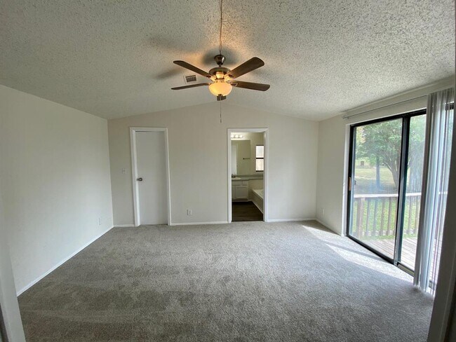 Building Photo - 9661 Farm to Market 548
