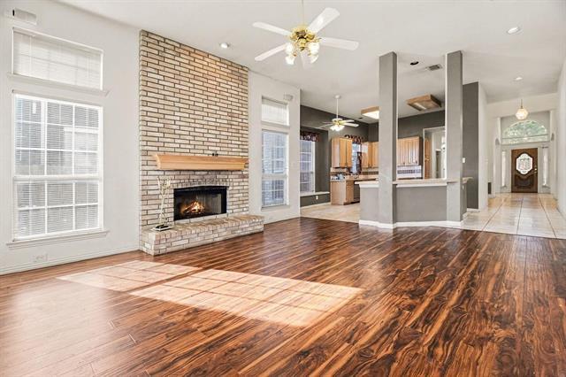 Building Photo - 1005 Creek Bend