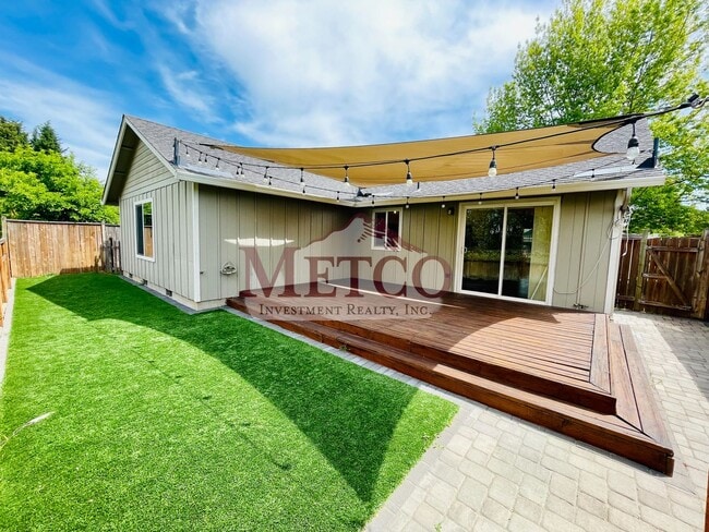 Building Photo - Beautiful 3 bedroom Santa Clara home