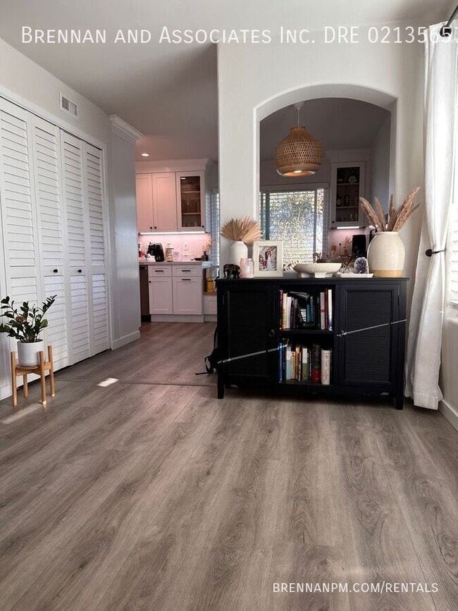 Building Photo - 2861 B St