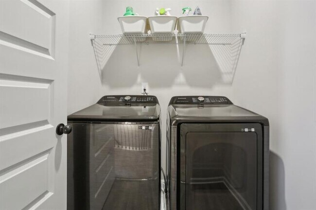 Building Photo - 375 Crider Ct