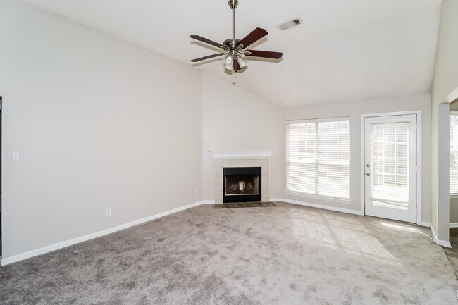 Building Photo - 5591 Autumn Valley Dr