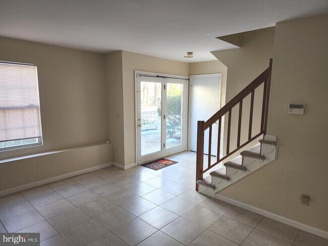 Building Photo - 9386 Van Arsdale Dr