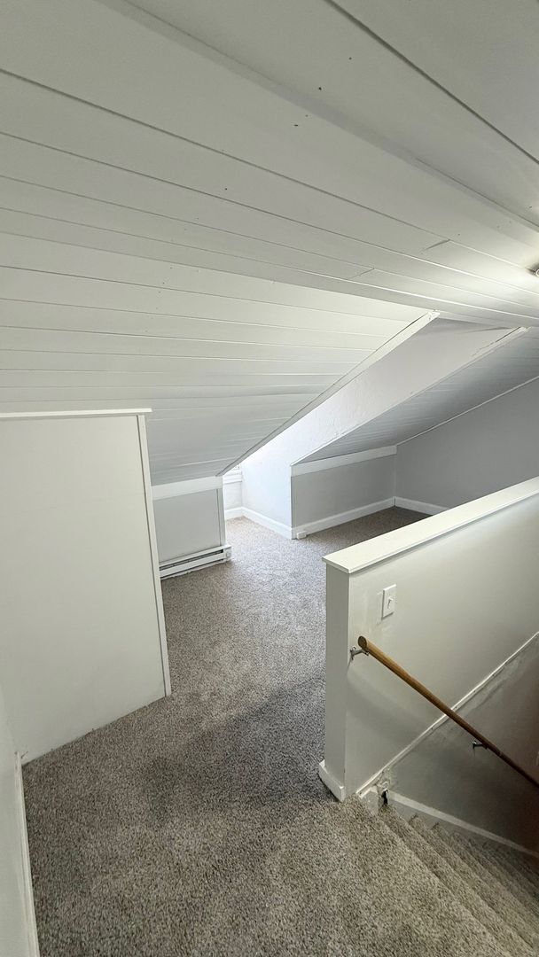 Building Photo - Spacious Townhome in Lawrenceville for Rent- Hardwood Floors and Large Backyard!