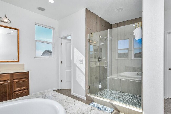 Building Photo - 1045 Martinez Dr