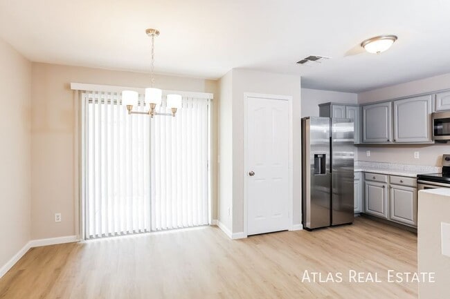 Building Photo - 11171 W Garfield St