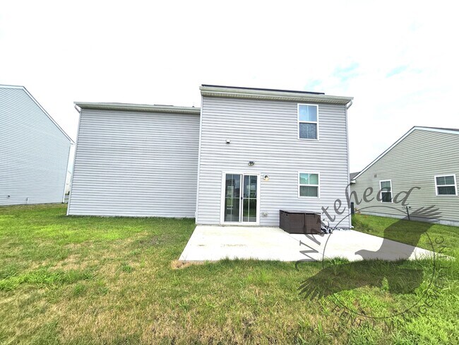 Building Photo - 38374 Elizabeth Ln