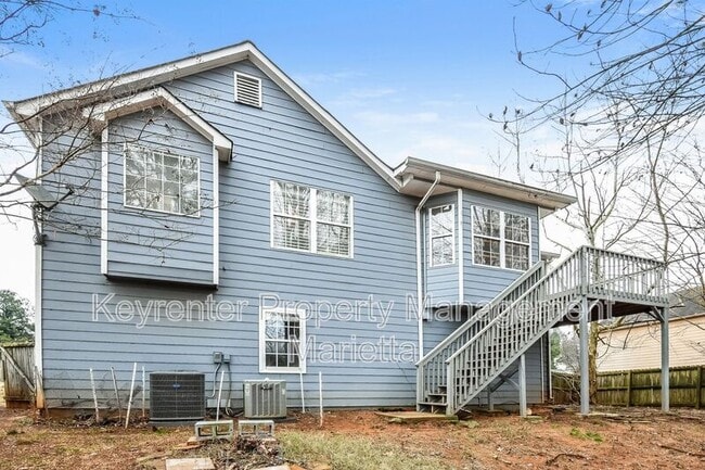 Building Photo - 4819 Lake Park Terrace