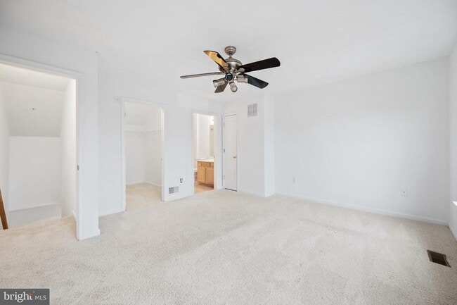 Building Photo - 206 Toddson Ln