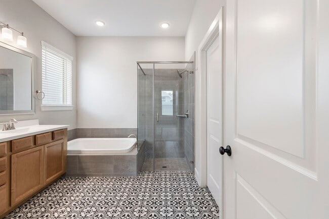 Building Photo - 9407 Oakheath Canyon Ct