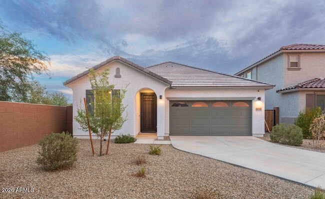 Building Photo - 14341 W Smoketree Dr
