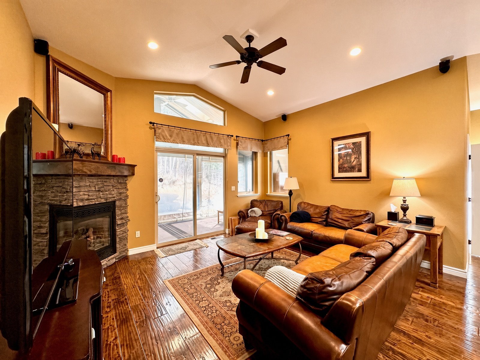 Building Photo - 153 Oakmont Lp