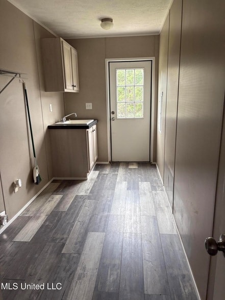 Building Photo - 1639 County Line Rd