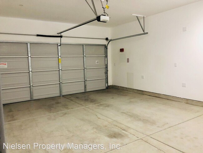 Building Photo - 3 br, 3 bath House - 3 Jupes Ct