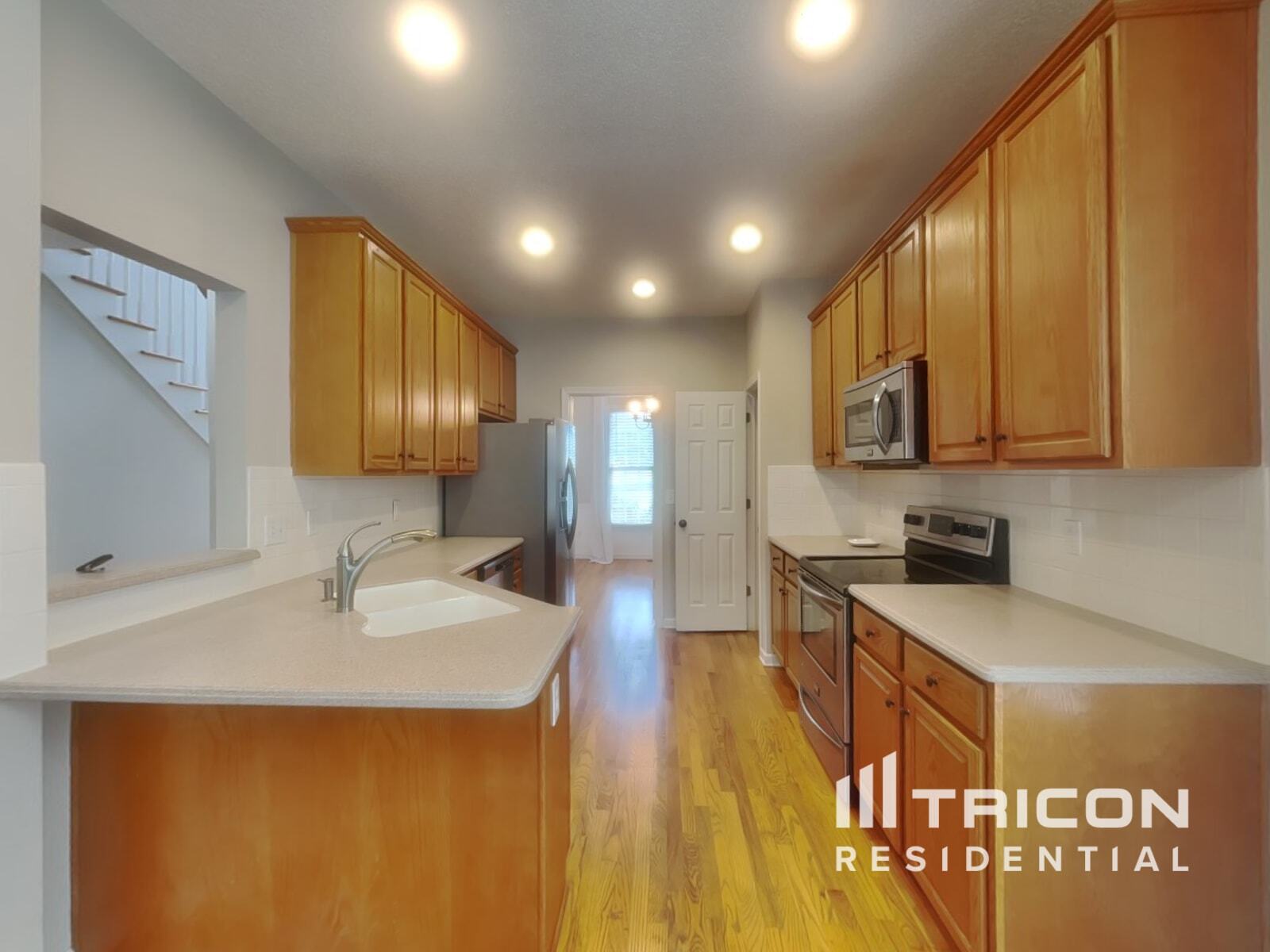 Building Photo - 1046 Dalby Way