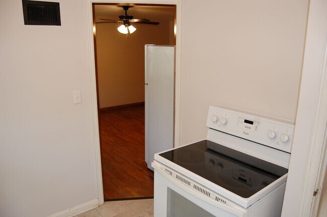 Building Photo - 4501-4511 Witherbee Blvd