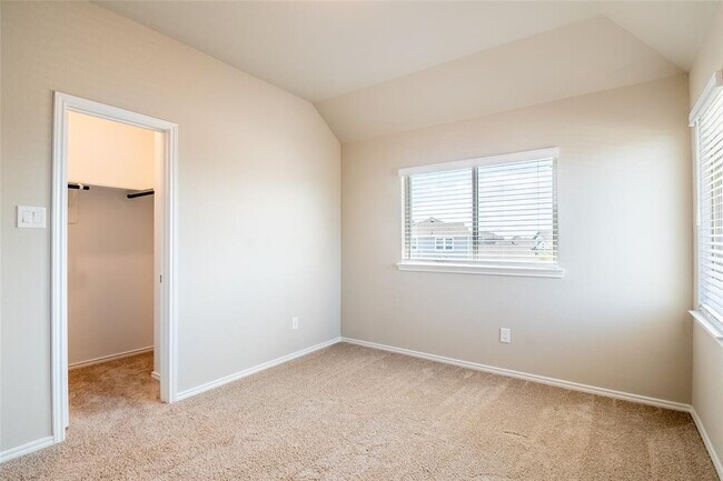 Building Photo - 12502 Llano Estacado Dr