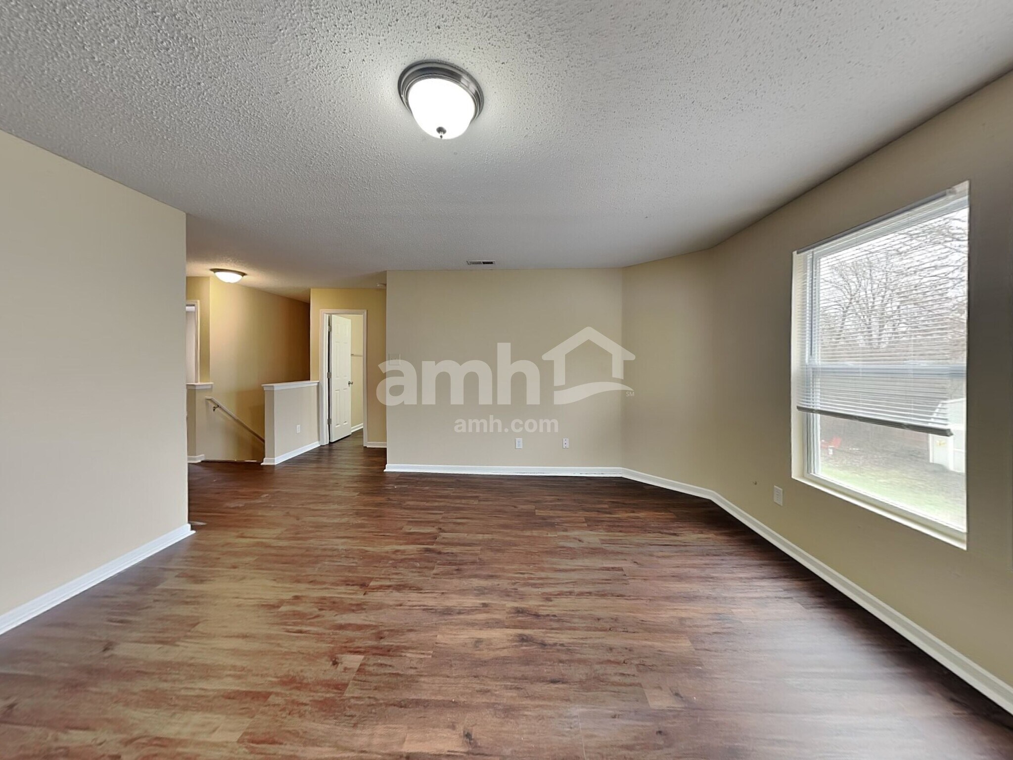 Building Photo - 933 Balto Dr