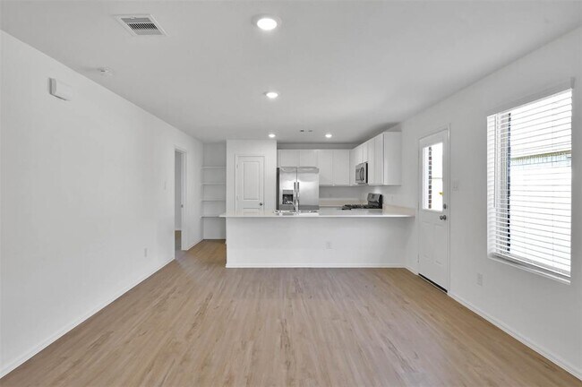 Building Photo - 27010 Rimini Pt Dr