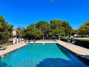 Building Photo - 2450 Wickersham Ln