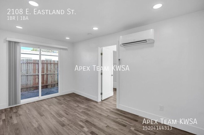 Building Photo - $825 Beautifully Remodeled 1 Bed | 1 Bath ...