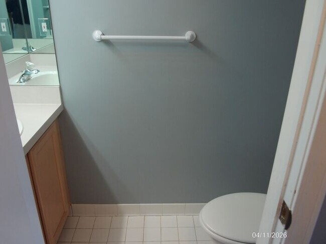 Building Photo - 50450 Bay Run N