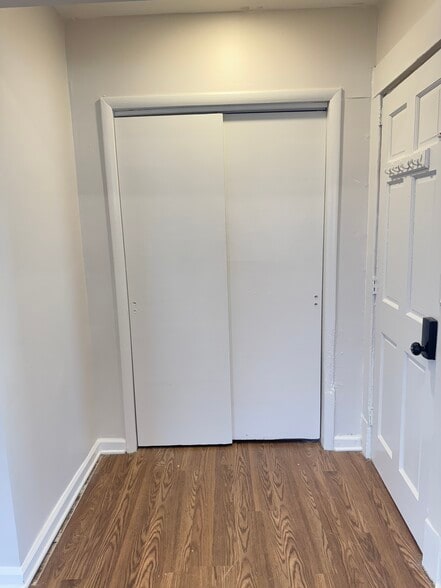 Building Photo - 26 Green Ct