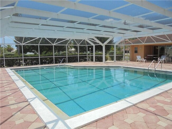 Building Photo - 1477 Park Beach Cir