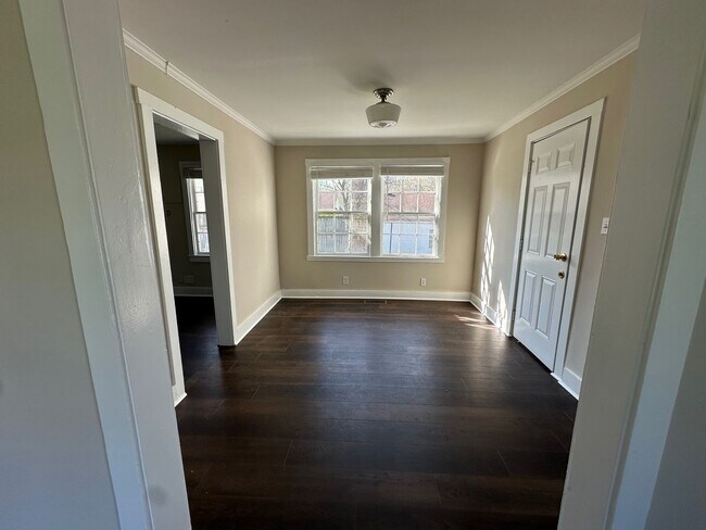 Building Photo - Old Hickory Village Duplex