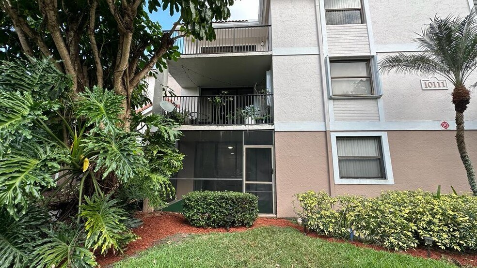 Building Photo - 10111 W Sunrise Blvd