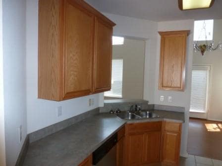 Building Photo - 8608 Heather Ridge Dr