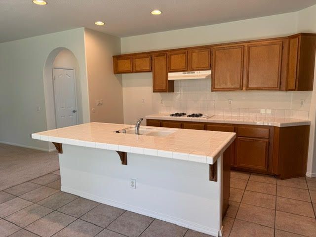 Building Photo - 14882 Meridian Pl