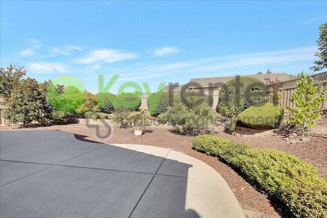 Building Photo - 2532 Woodacre Ln