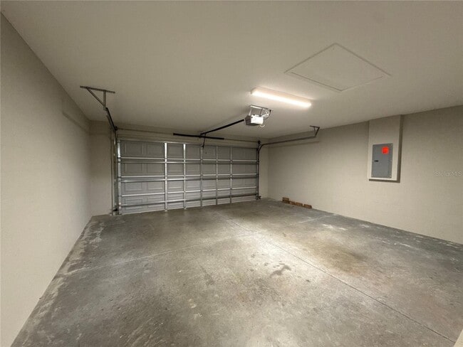 Building Photo - 309 Locust Rd