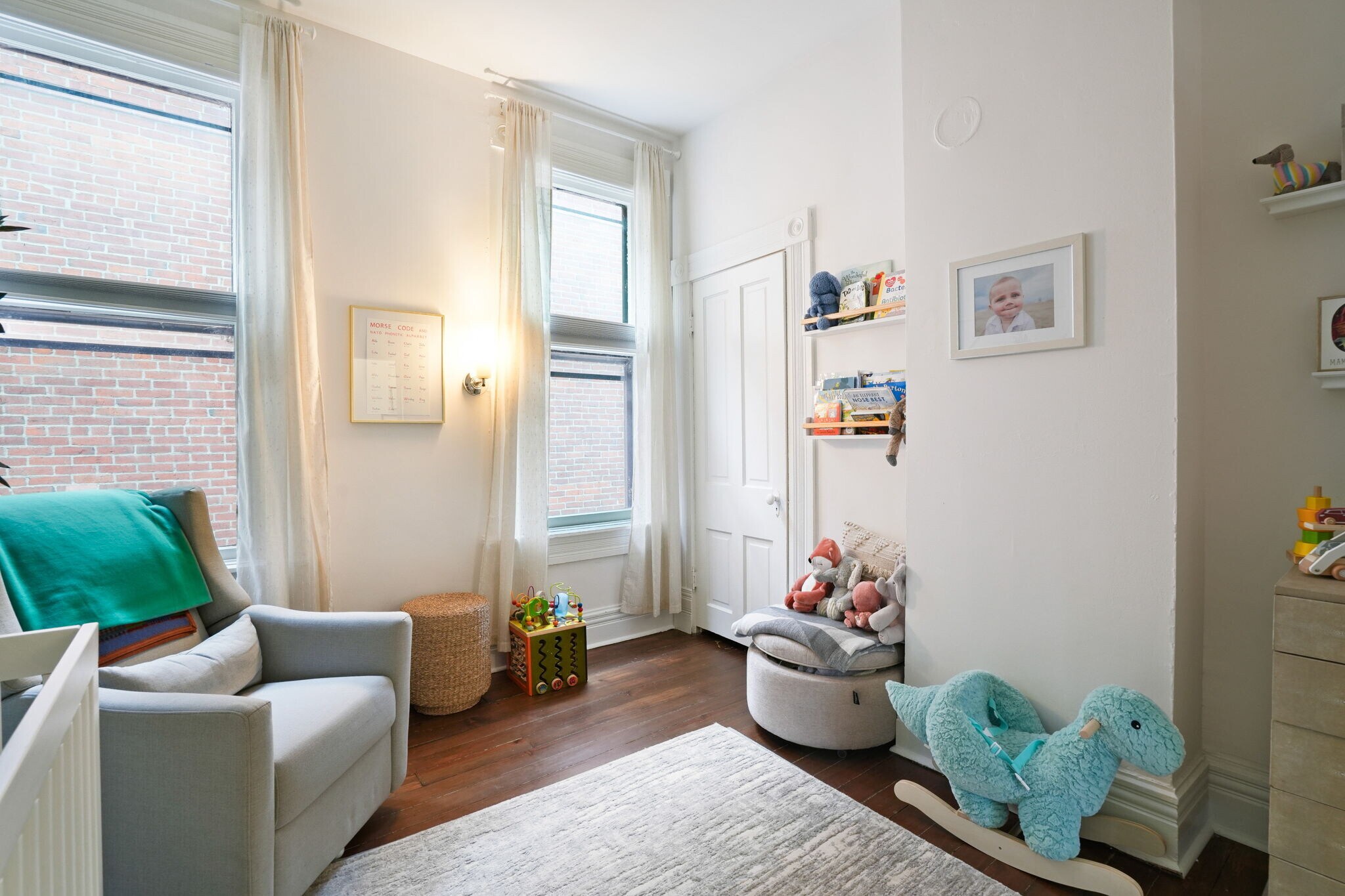 Building Photo - 77 W 2nd Ave