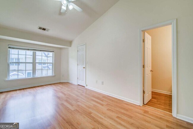 Building Photo - 3285 Hidden Cove Cir NW