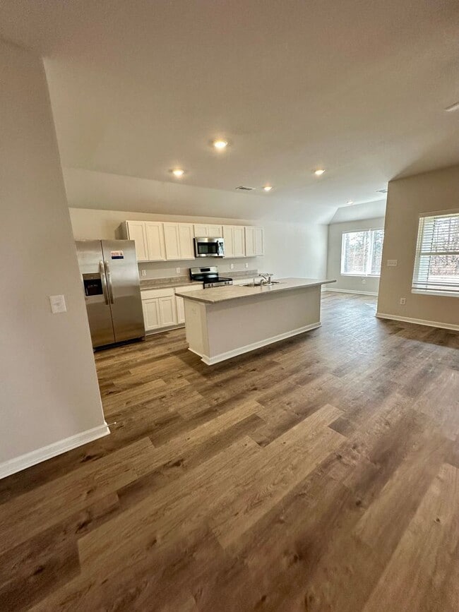 Building Photo - 1060 Brookhaven Ln