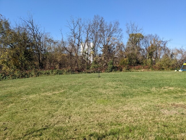 Building Photo - 258 Miller Dr