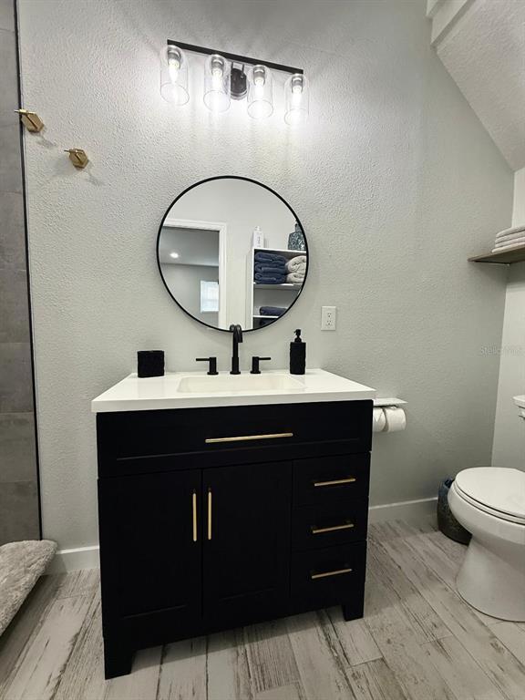 Building Photo - 1183 Chestnut St